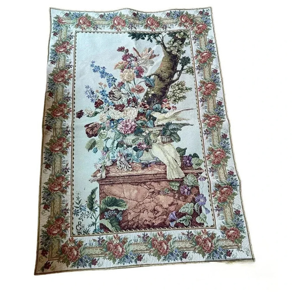 Vintage Wall Tapestry of Italian Pigeons with Tree and floral Bouquet - Picture 1 of 12